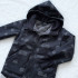 Kinder-Softshelljacke mit Lammfell **REFLEKTIERENDE BAUMASCHINEN**