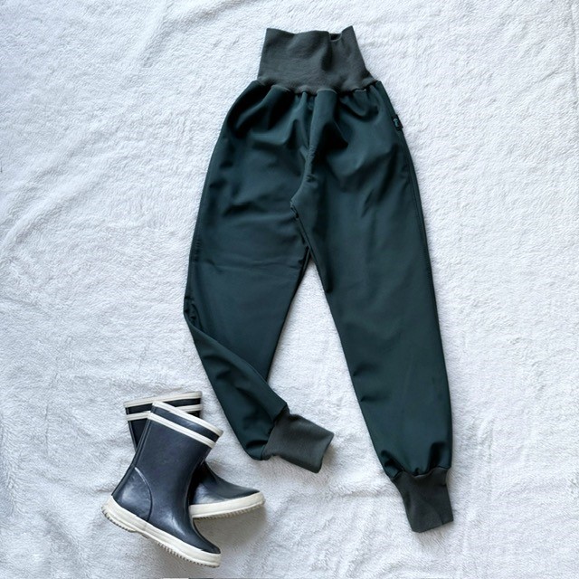 Gefütterte Kinder-Softshellhose im Army-Stil, Grün
