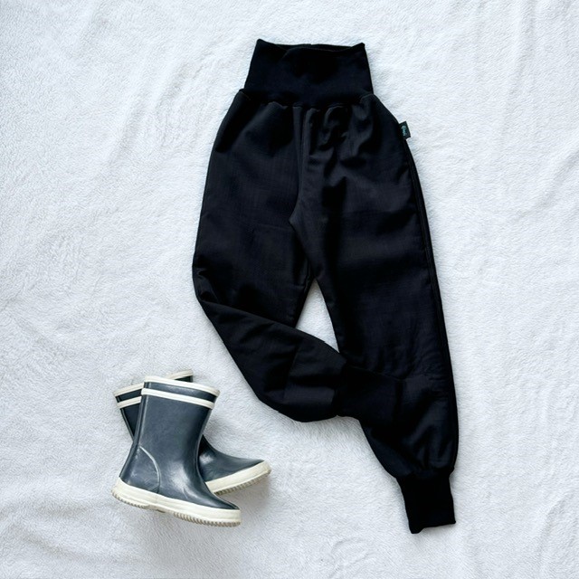 Kinder Winter Softshell gefütterte Hose mit Lammfell schwarz (schwarz Lammfell außen)
