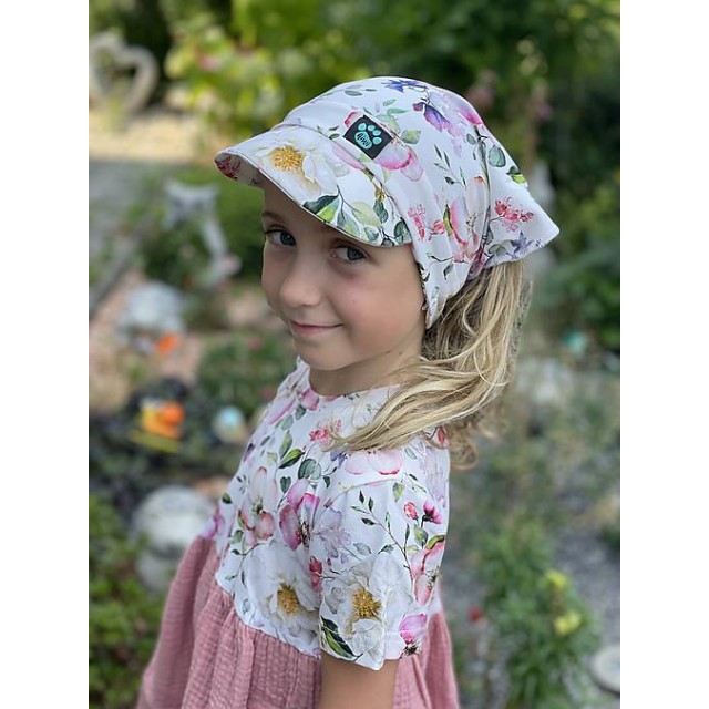 Kindermütze mit Schirm KVETY